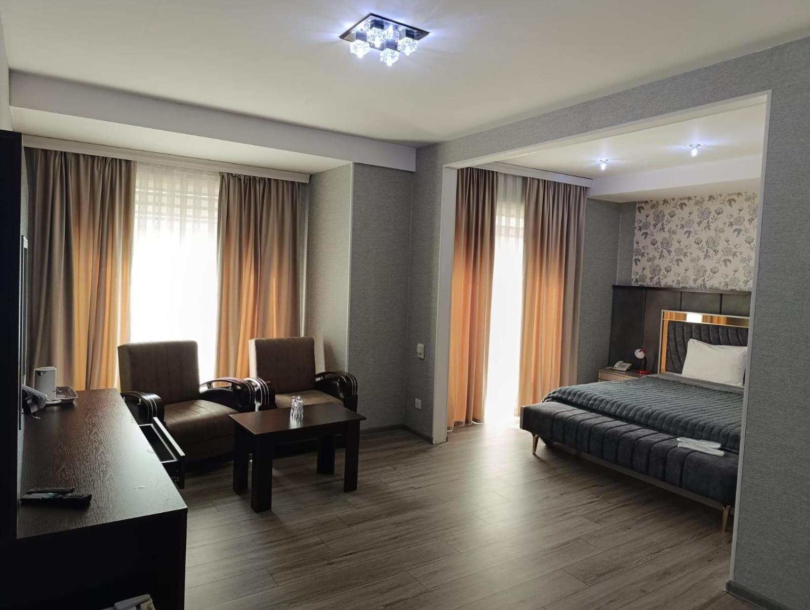 Aef Hotel Баку Экстерьер фото