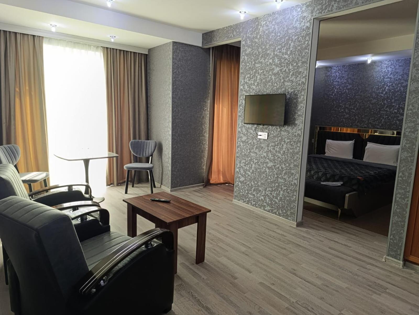 Aef Hotel Баку Экстерьер фото